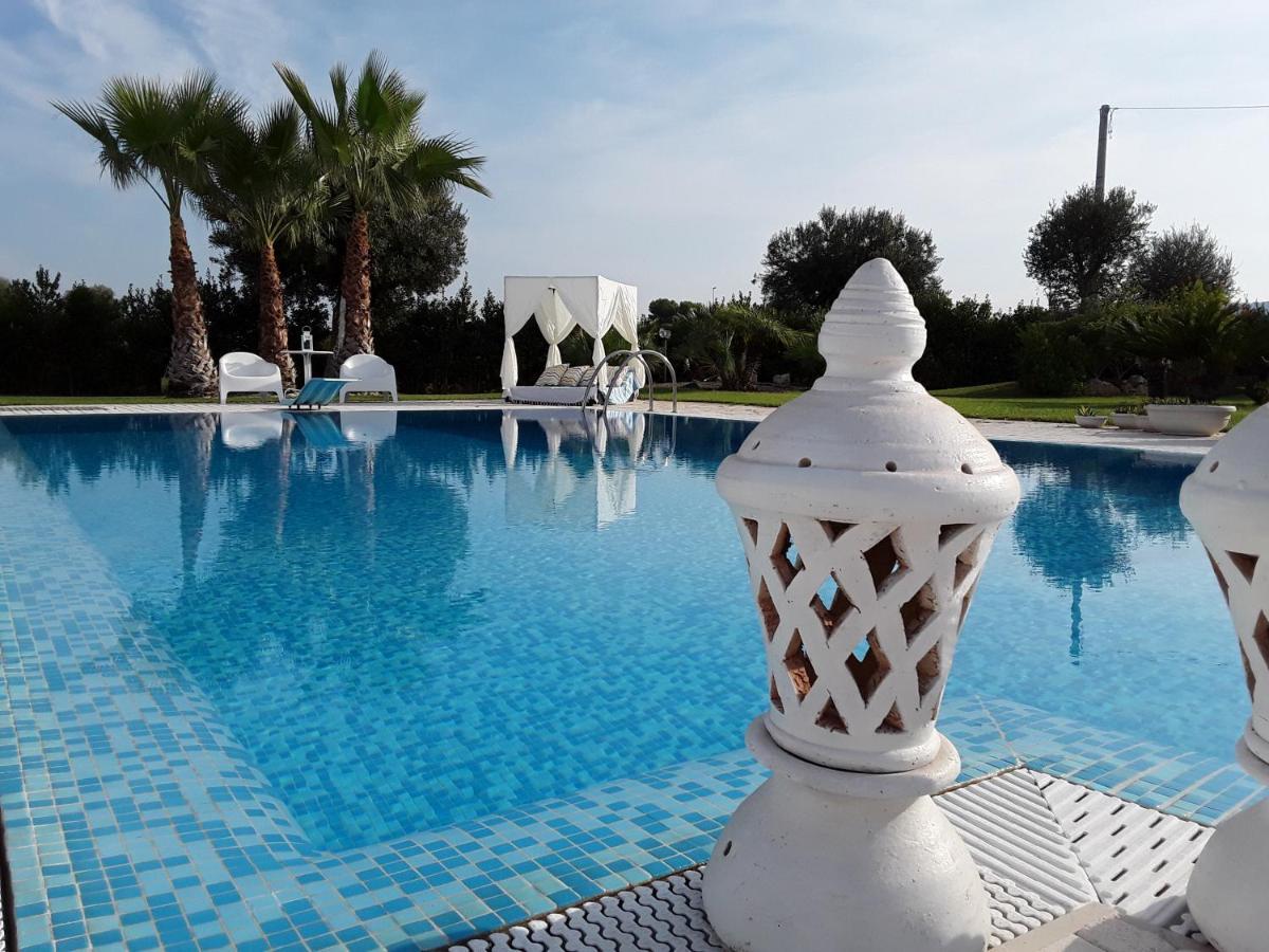 Santostefano Holidays Monopoli Exteriör bild