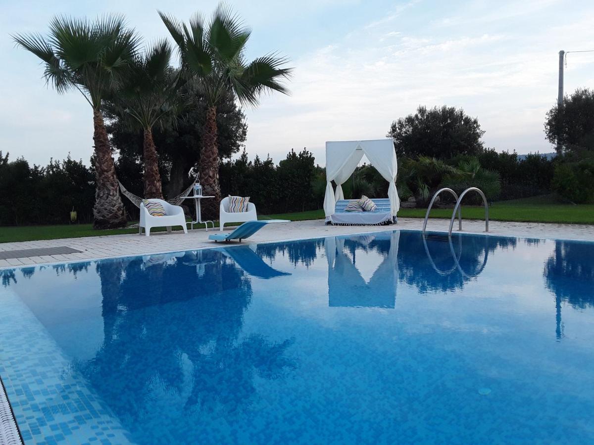 Santostefano Holidays Monopoli Exteriör bild